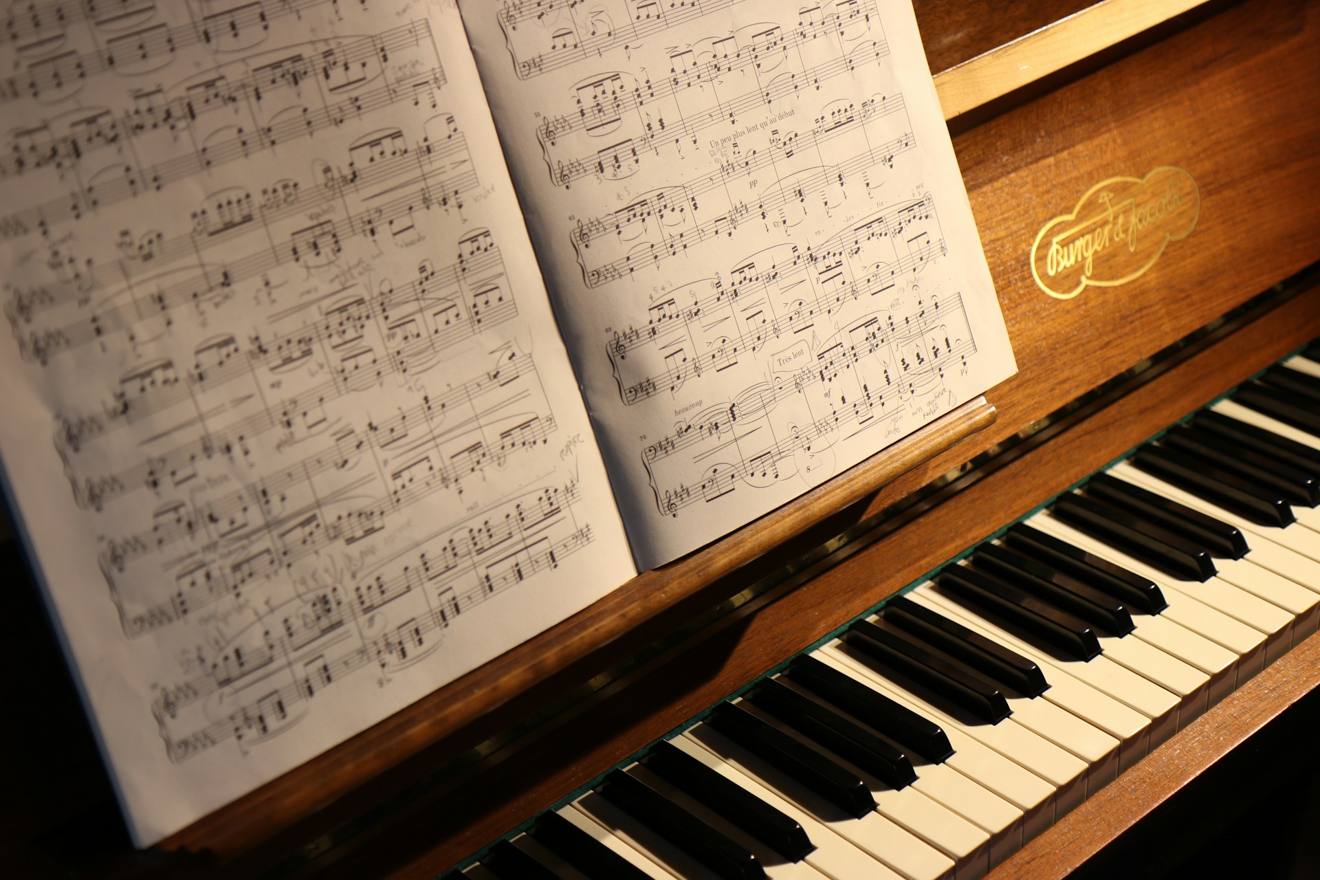 Avec allegromusique.fr vous pouvez aussi apprendre le solfège !